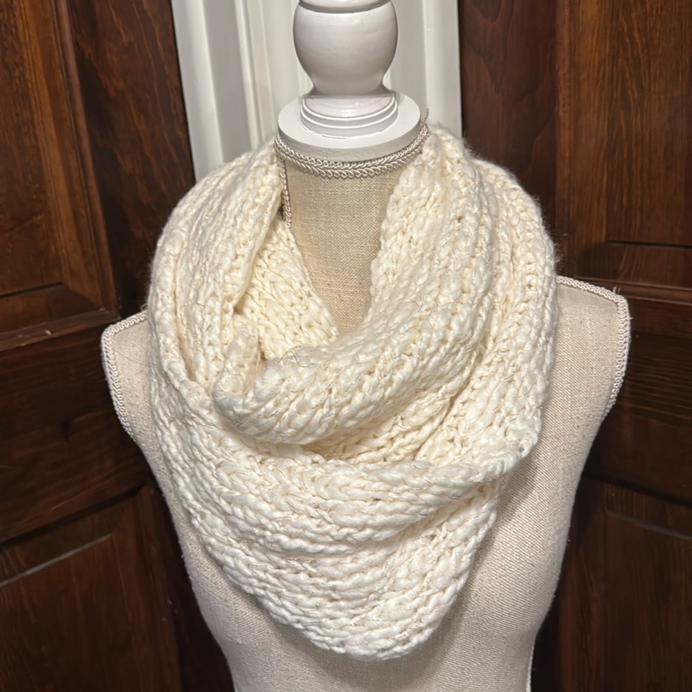 Lauren Conrad Chunky Woven Infinity Scarf